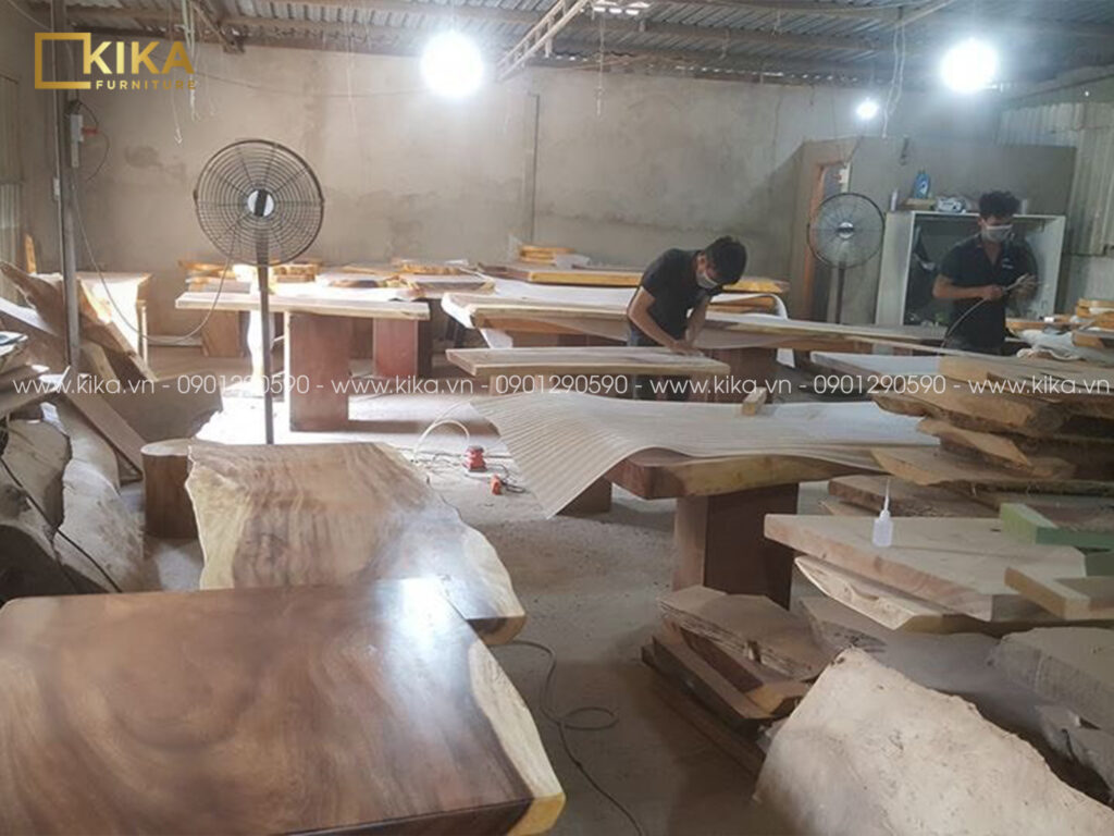xưởng sản xuất bàn gỗ me tây