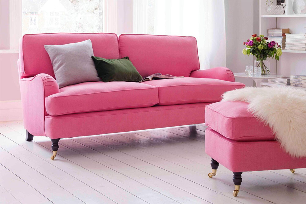 ghế sofa 2 chỗ màu hồng bọc nỉ
