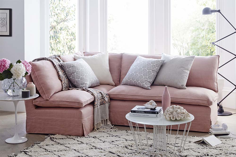 Sofa góc chữ L màu hồng